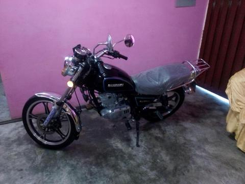 hola vendo mi moto GN. SUPER BARATA