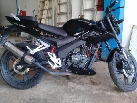 Vendo moto LONCIN 2013
