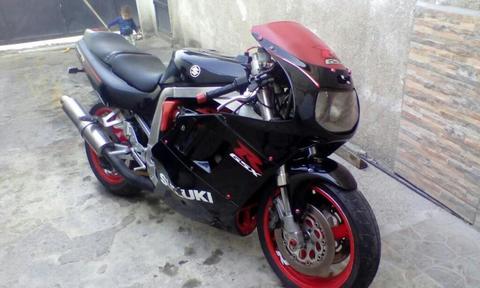 Vendo O Cambio Moto Suzuki Gsxr750