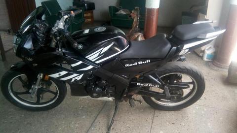 Moto R1 2013 Bera