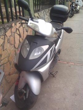 Se Vende Moto Scooter Verussi 2005