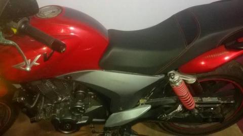 VENDO MOTO EMPAIRE RKV