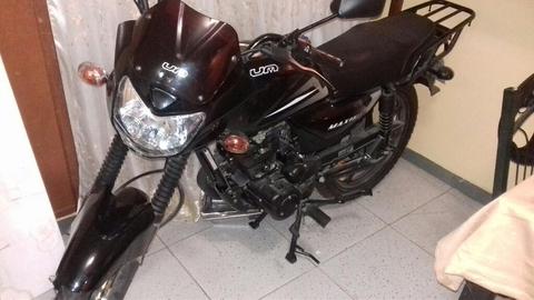 Moto Um Max150