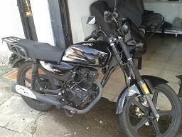 vendo moto um 2015 a buen precio