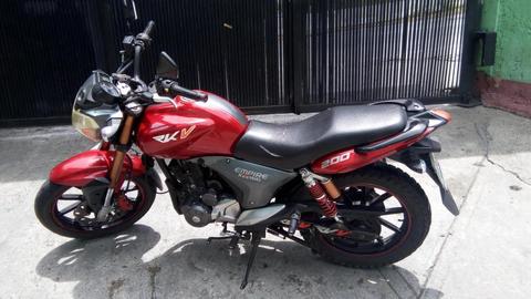 Moto 2013 RKV 200