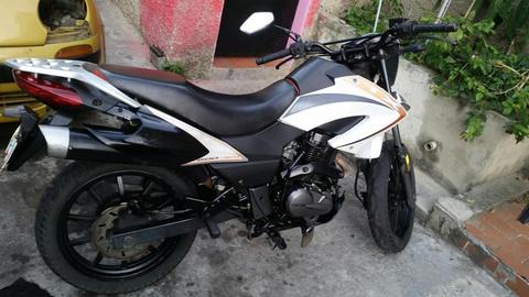 vendo TX 200 año 2012