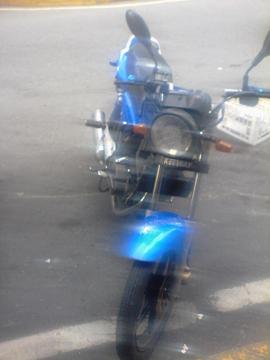 vendo mi moto