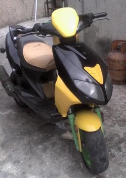 Moto unico scoter 2007 typhon