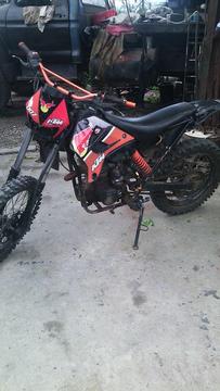 moto um dsr 2008