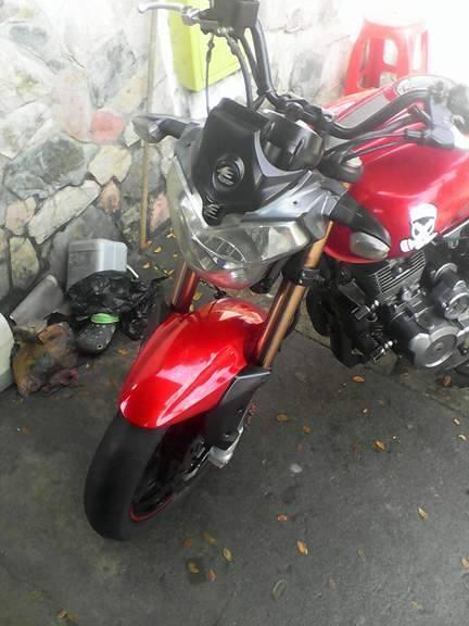 vendo rkv 2013 Vendo Corsa 2001 llamar 04245738472 / 04245677542