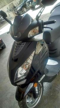 Vendo Moto Scotter