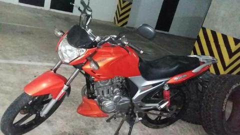 Vendo Suzuki Hj 2014