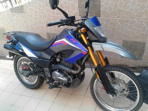 MOTO TX 2014
