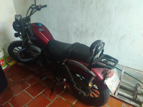 Vendo Moto Marca Um Nitrox Año 2013