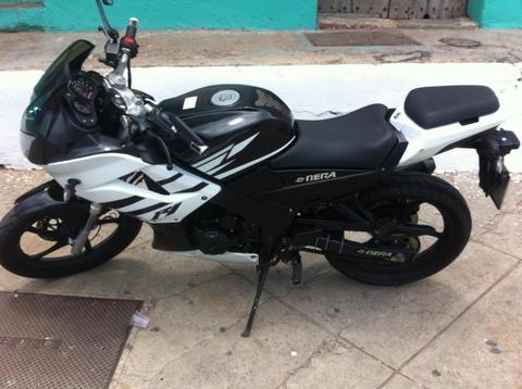 MOTO BERA R1 2013