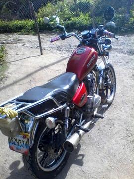 Moto leon bera 2011 en buenas condiciones, cauchos al 70℅,04260555153