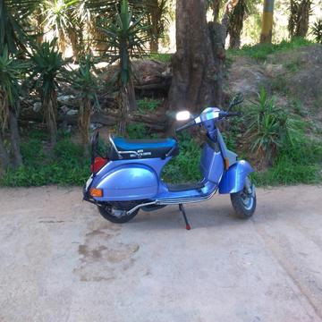 Vespa Px150e