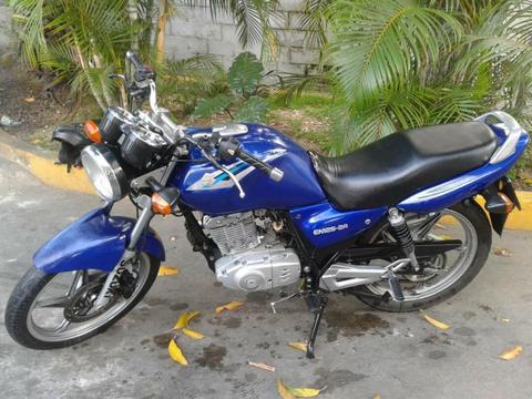 Vendo en Suzuki 2012 Barato O Cambio Gn