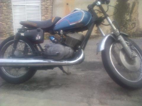 vendo suzuki gt 250 2t año 1977