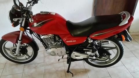 Moto Suzuki en 125 Año 2013