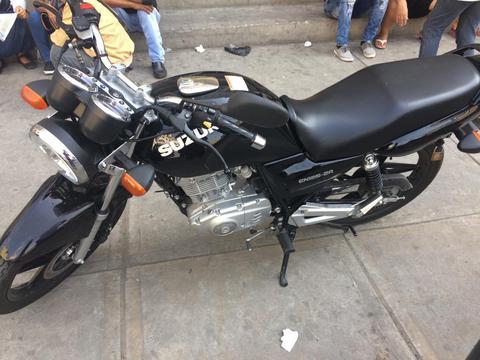 Suzuki en 125 Año 2013