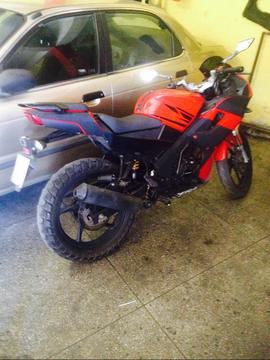 Vendo O Cambio R1 Bera Año 2015