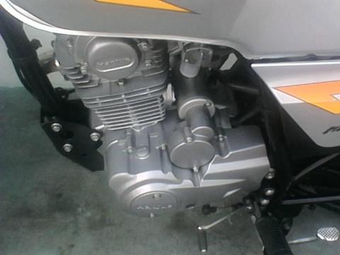 vendo o cambio moto hj 1503