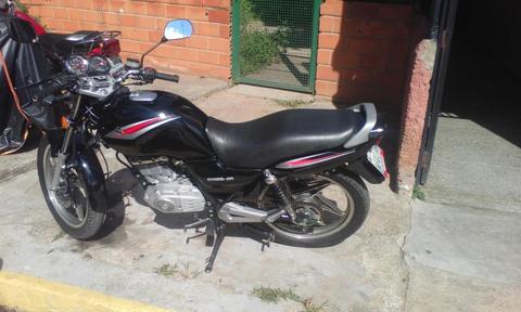 se vende mi bella EN año 2011