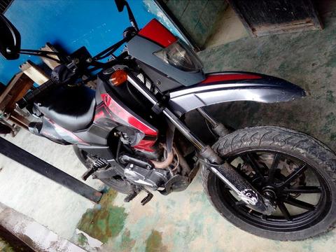 Vendo Moto Tx 2013