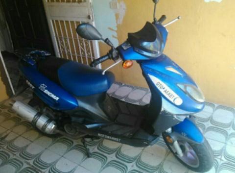 Vendo Moto Sigma 125t