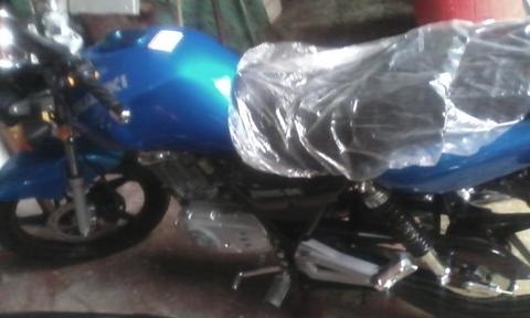 Moto Sukuki EN 125 año 2016 Azul cero kilometros