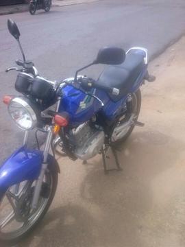 Moto Susuki 2011 Impecanle