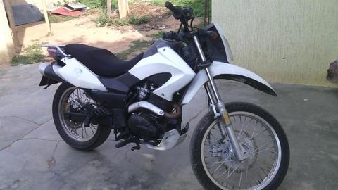 Moto tx 200 año 2012 negociable inf 04126606449 ws