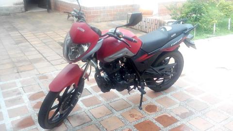 Moto Um Fastwind 200 2014