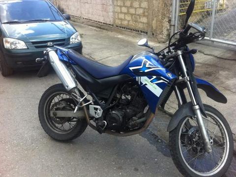 Se Vende moto Yamaha XT 660