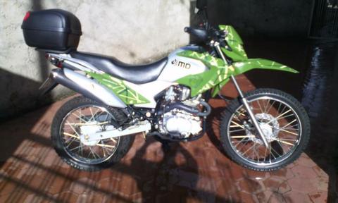 Moto Lechuza