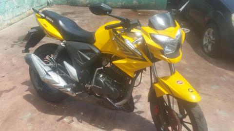 Vendo Moto Brz200