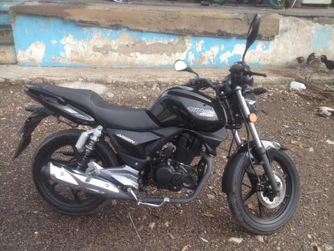 Moto empire arsen 2 150 cc nueva