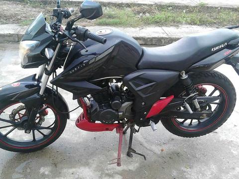 Vendo Moto Bera 2014