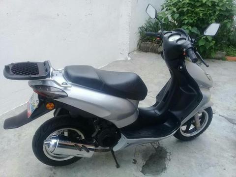 Vendo Moto Empaire