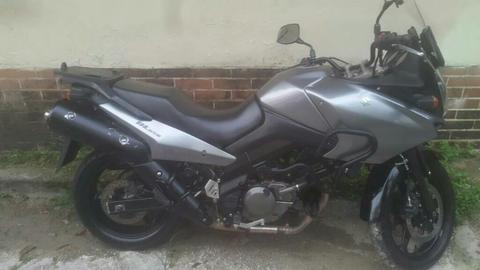 Se Vende Moto Unico Dueño