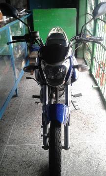 se vende moto