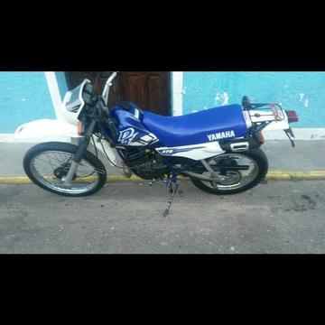 Se Vende Dt Yamaha 99 o se cambia por carro