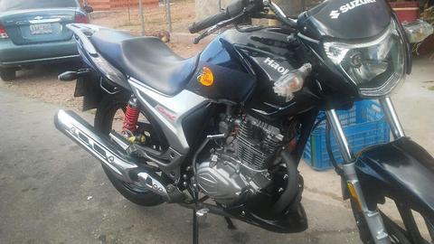 Moto Szuki.2013cool Como Nueva 1500km