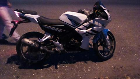 Vendo Moto Bera Br200f