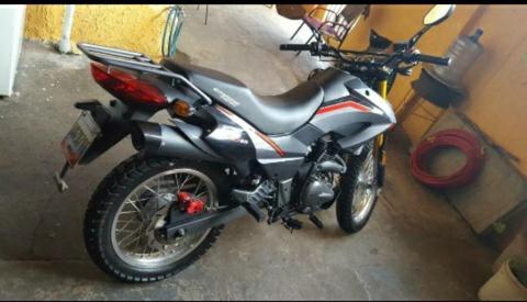 Moto Tx 200 Año 2014