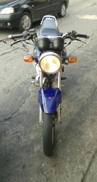 Vendo Suzuki 20 2012 O Cambio por Gn