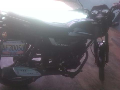 Se Vende Moto Um150