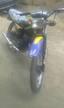 Moto yt 115