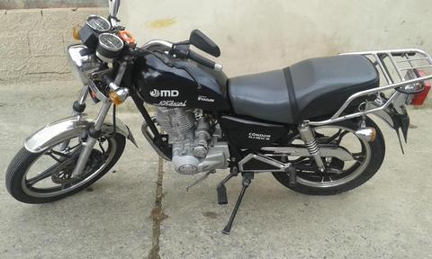 SE VENDE MOTO MD CONDOR AÑO 2012